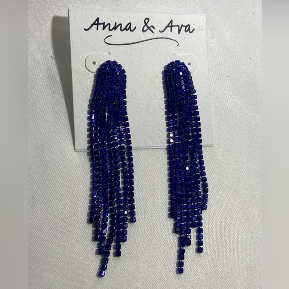 💴Sold💴 Anna & Ava Cascade Rhinestone Drop Earrings - Picture 2 of 6
